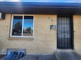 Building Photo - 91 Lansing St