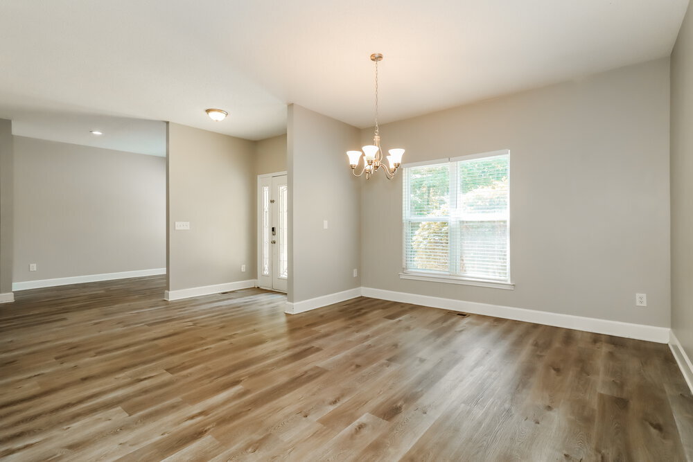 Building Photo - 4048 Golfview Ct