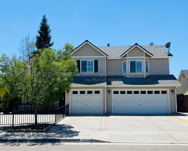 Building Photo - 7115 N Cecelia Ave