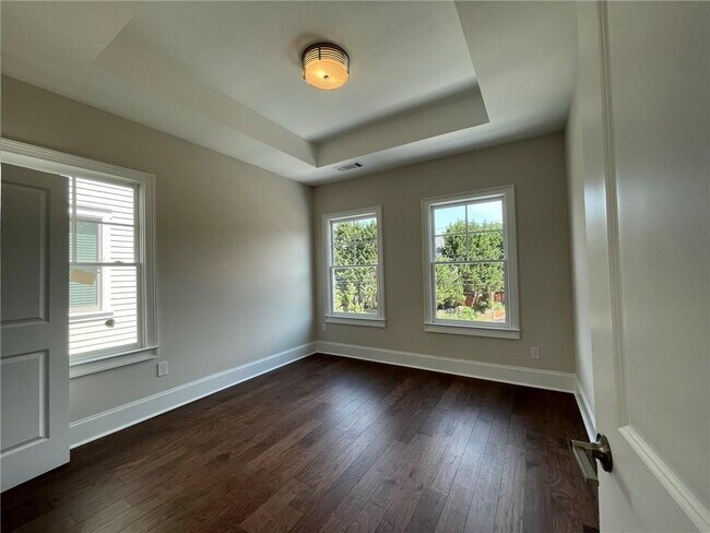 Building Photo - 888 Mayfield Rd
