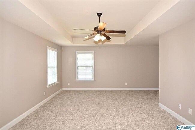 Building Photo - 106 Forest Glade Dr