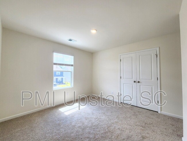 Building Photo - 6043 Willutuck Dr