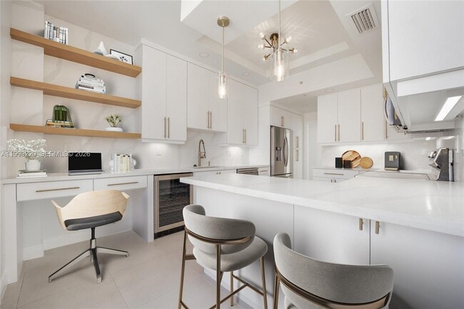 Building Photo - 671 Biltmore Way