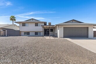 Building Photo - 1627 E Fremont Dr