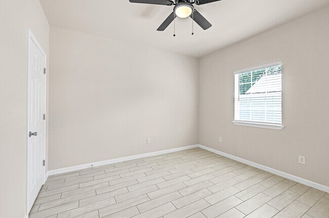 Building Photo - 20603 Marilyn Ln