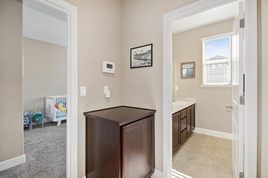 Building Photo - 6200 Crosshaven Ct