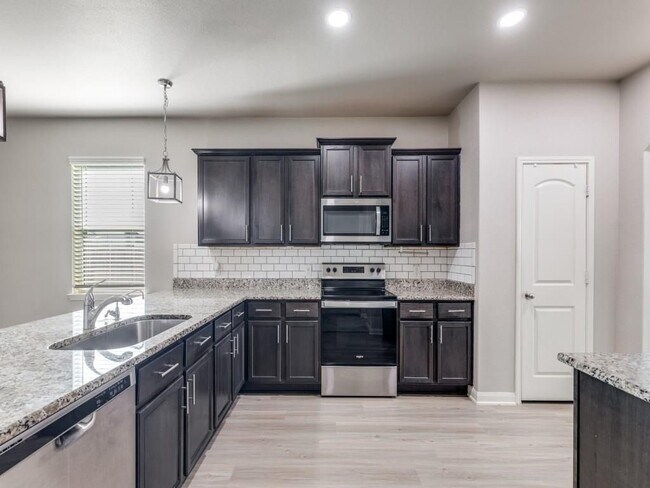 Building Photo - 309 Barrel Cactus Dr