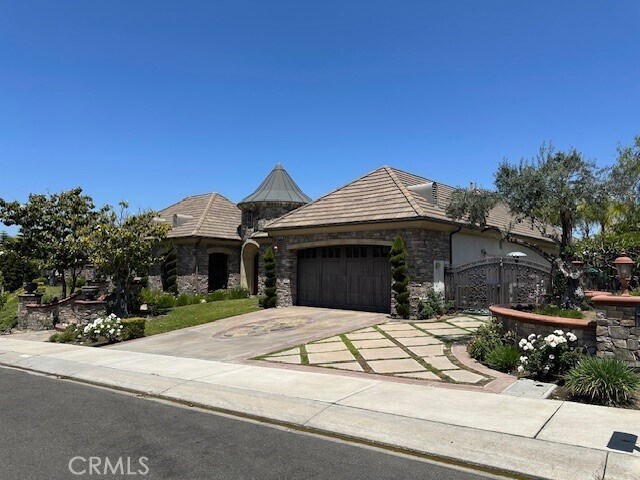 Building Photo - 25351 Mustang Dr