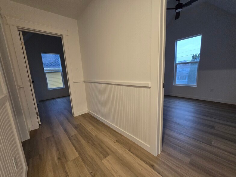 Building Photo - 515 Irving St