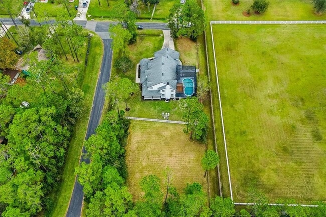 Building Photo - 14728 Henson Rd