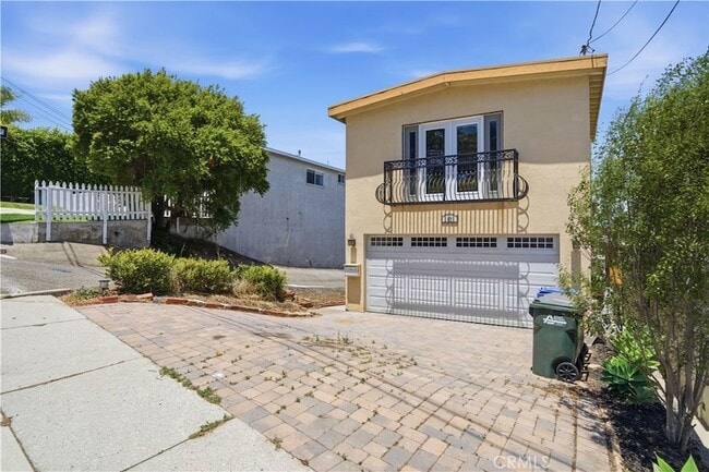 Building Photo - 1601 Van Horne Ln