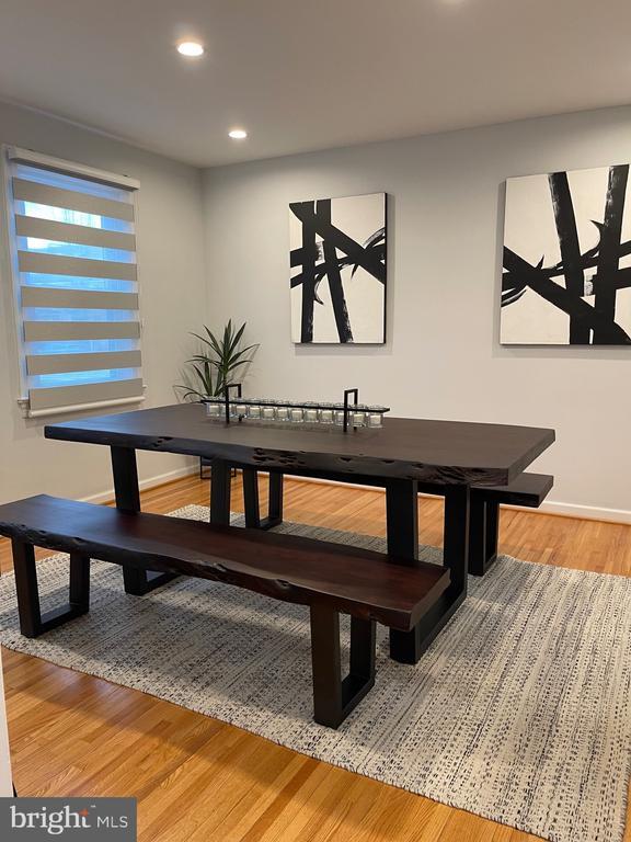 Building Photo - 519 G St SW