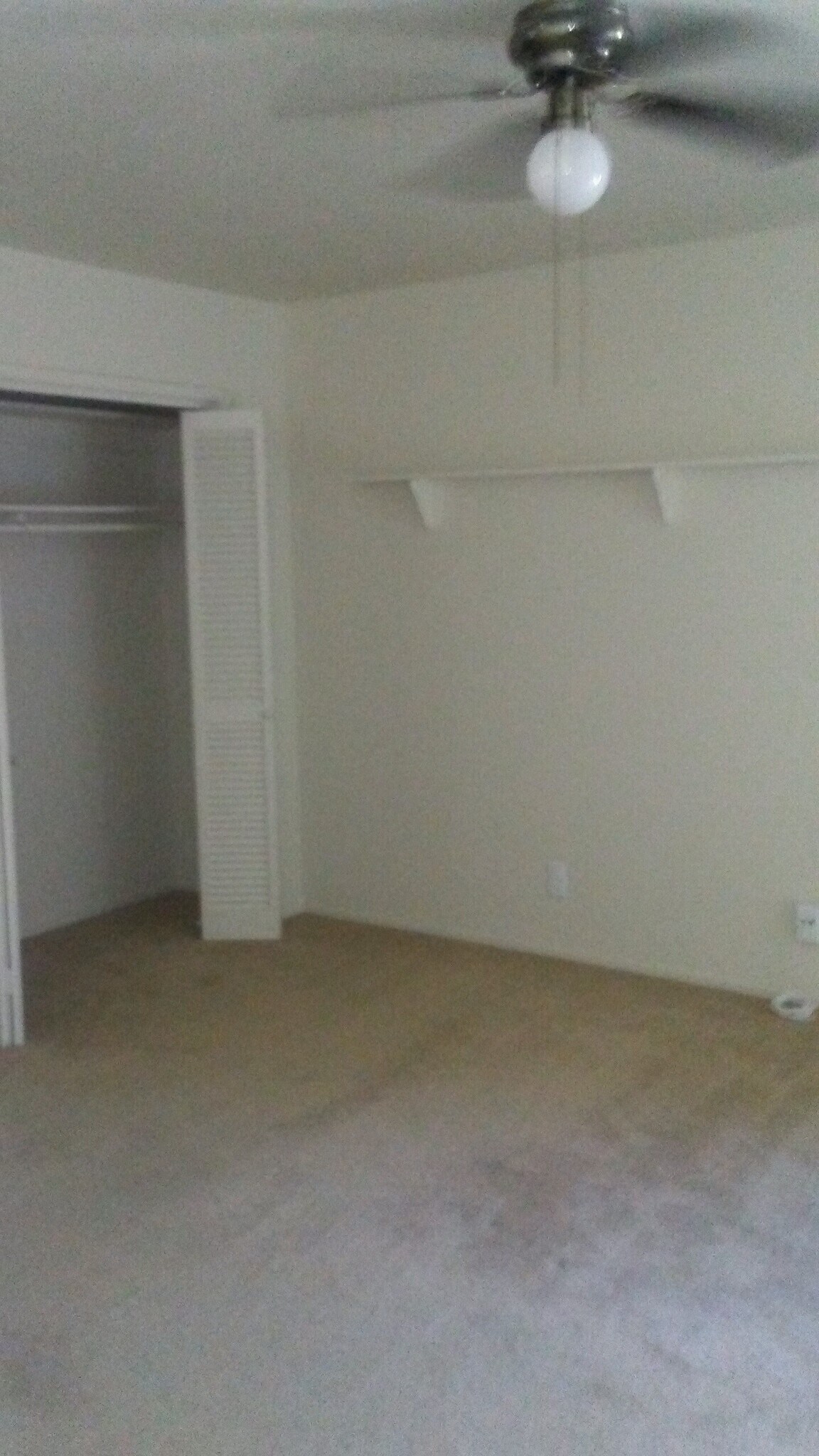 Building Photo - 6580 Harmon Dr