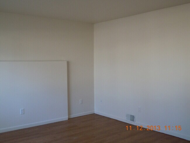 Building Photo - 314 5th St NW