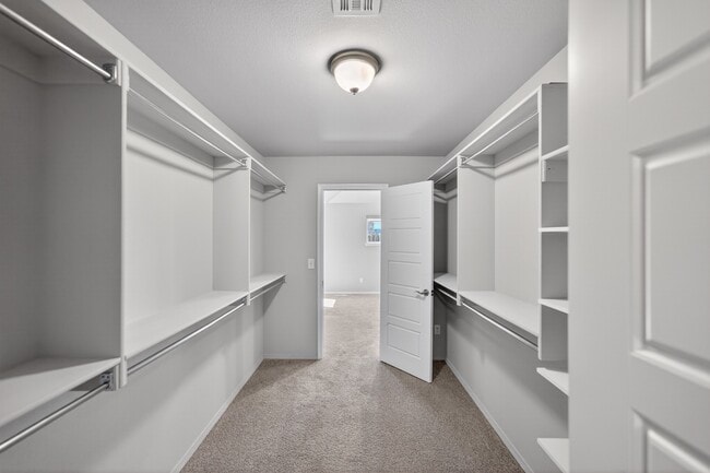 Building Photo - 4018 S 14th Pl