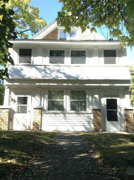 Building Photo - 31 New Turnpike Rd
