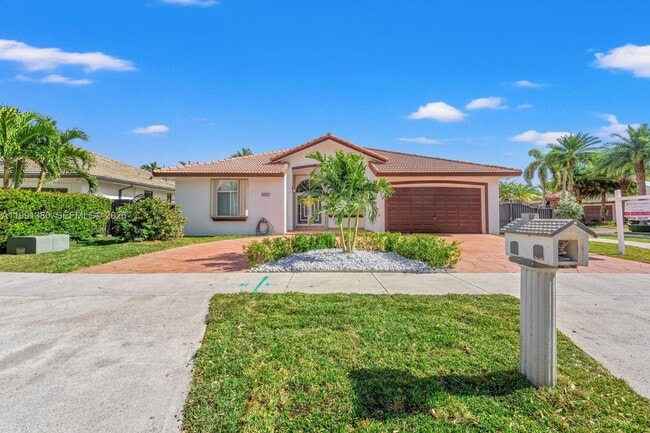 Building Photo - 2891 SW 143rd Pl