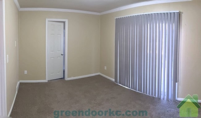 Building Photo - 9120 W 78th St