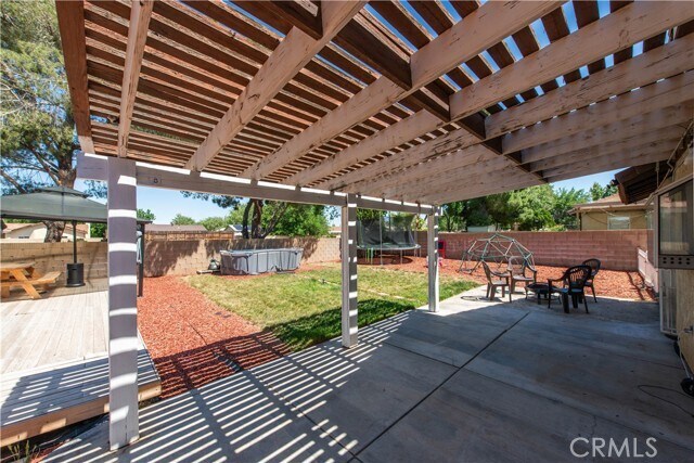 Building Photo - 42934 Fenner Ave
