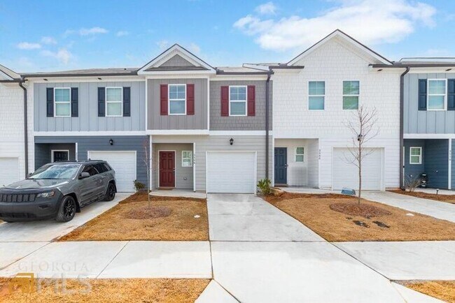 Building Photo - 3506 Lakeview Crk