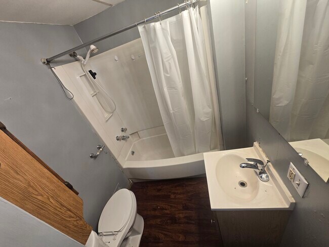 Building Photo - 515 Indiana Ave