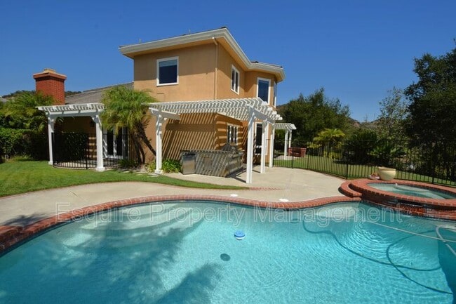 Building Photo - 1674 Bushgrove Ct