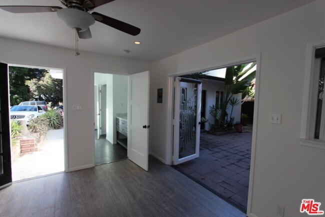 Building Photo - 408 Pershing Dr