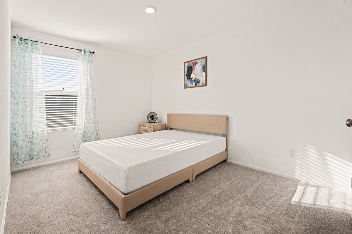 Building Photo - 9502 Brookside Point Dr