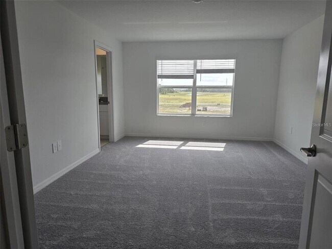 Building Photo - 11236 65th Ter E