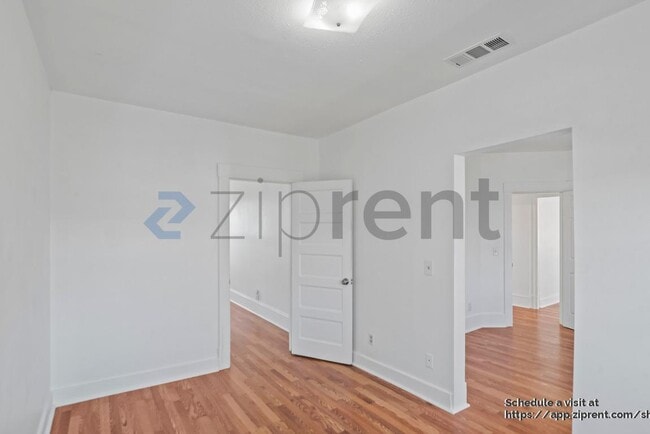 Building Photo - 1516 Magnolia St