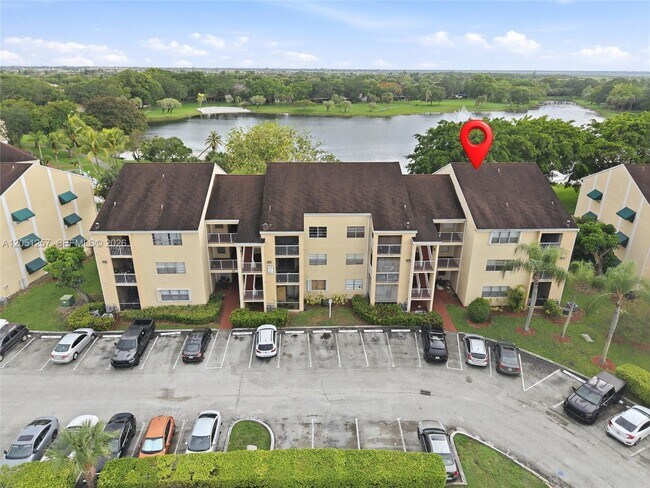 Building Photo - 15330 SW 106th Terrace
