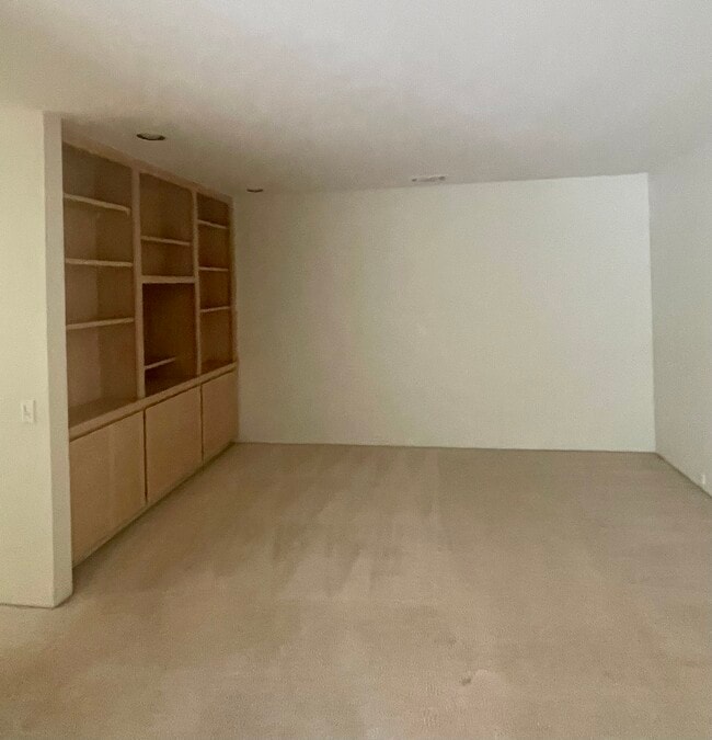 Family room - 1915 Discovery Village Ln