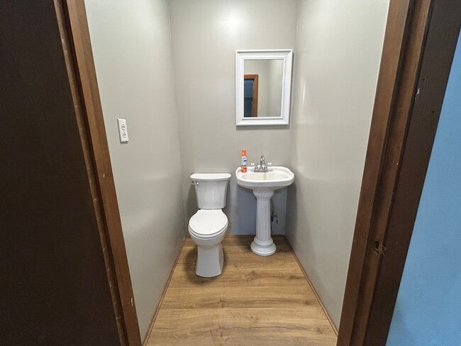 Building Photo - Newly Renovated Three Bedroom Home with Th...