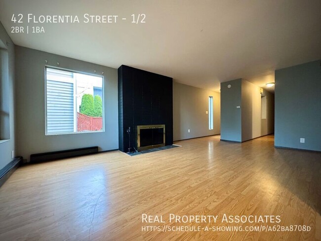 Building Photo - Charming 2-Bedroom, 1-Bath Unit for Rent i...