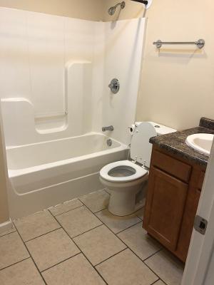 Building Photo - 1009 Briarwood Rd