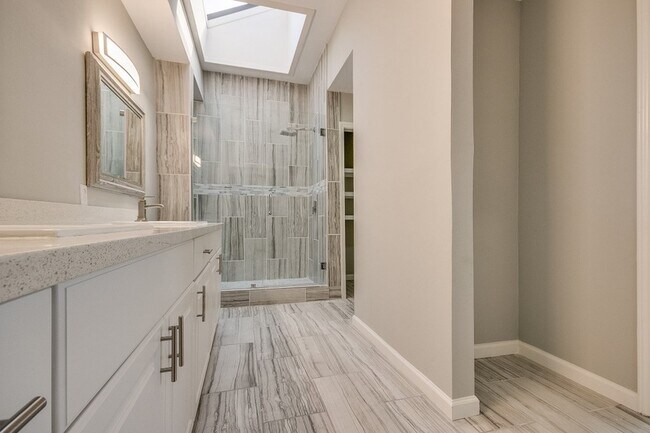 Building Photo - 923 Cranberry Hill Ct