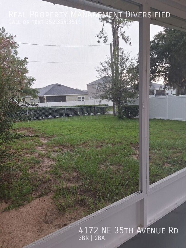 Building Photo - 4172 NE 35th Avenue Rd