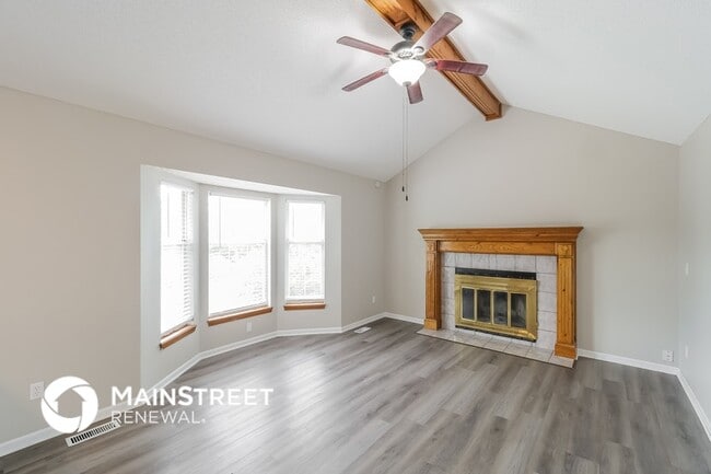 Building Photo - 19305 E 31st Terrace Dr S