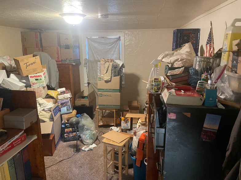 Building Photo - 2027 W Ave 133rd