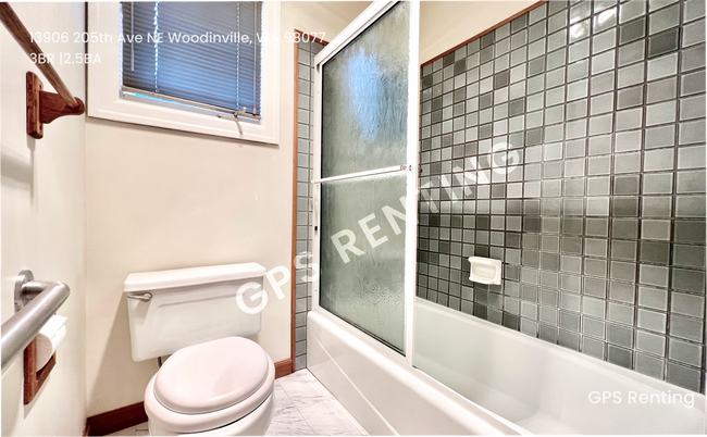 Building Photo - 13906 205th Ave NE