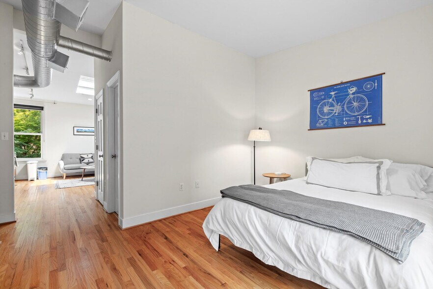 Building Photo - 1820 13th St NW