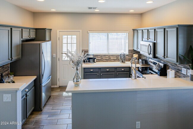 Building Photo - 2929 N 37th St