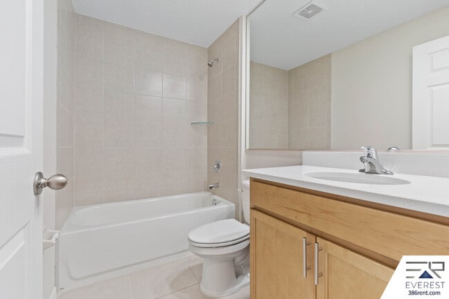 Building Photo - 158 Secretary Trail