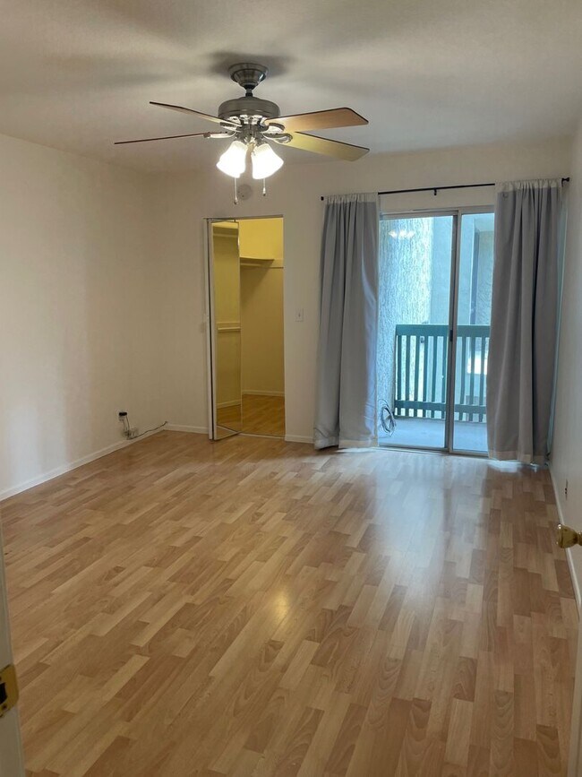 Building Photo - 2 bed 2 bath in Stoneybrook Villas