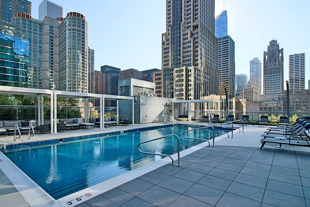 Building Photo - 429 N Park Dr