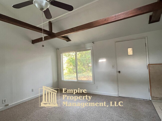 Building Photo - 87948 8th St