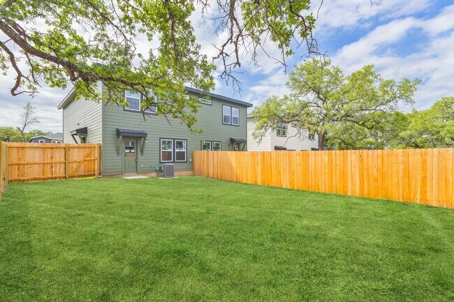 Building Photo - New Homes at The Row @ Dietz Elkhorn! Call...