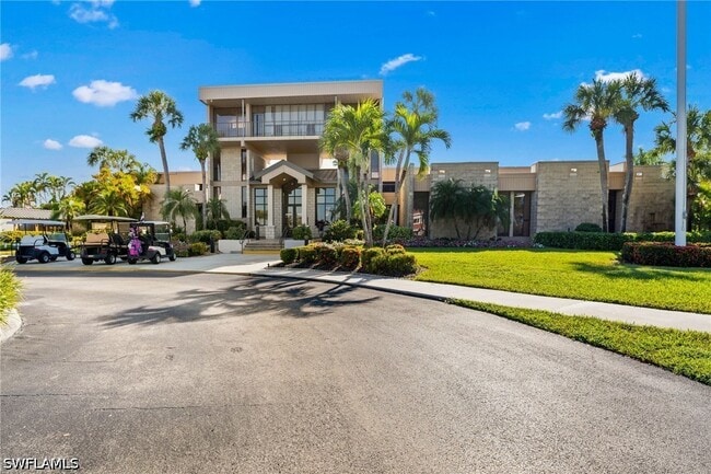 Building Photo - 1700 Pine Valley Dr