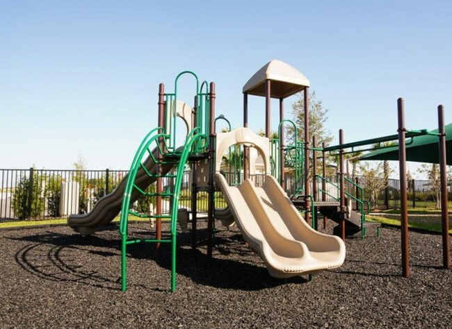 Building Photo - 272 Bergamot Lp
