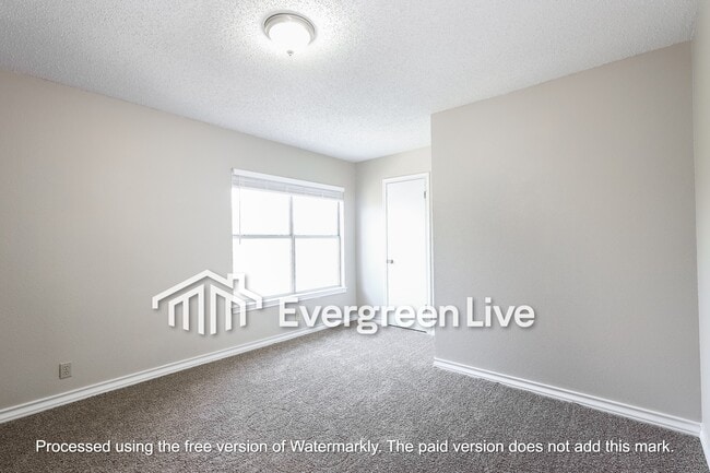 Building Photo - 2138 Border Mill